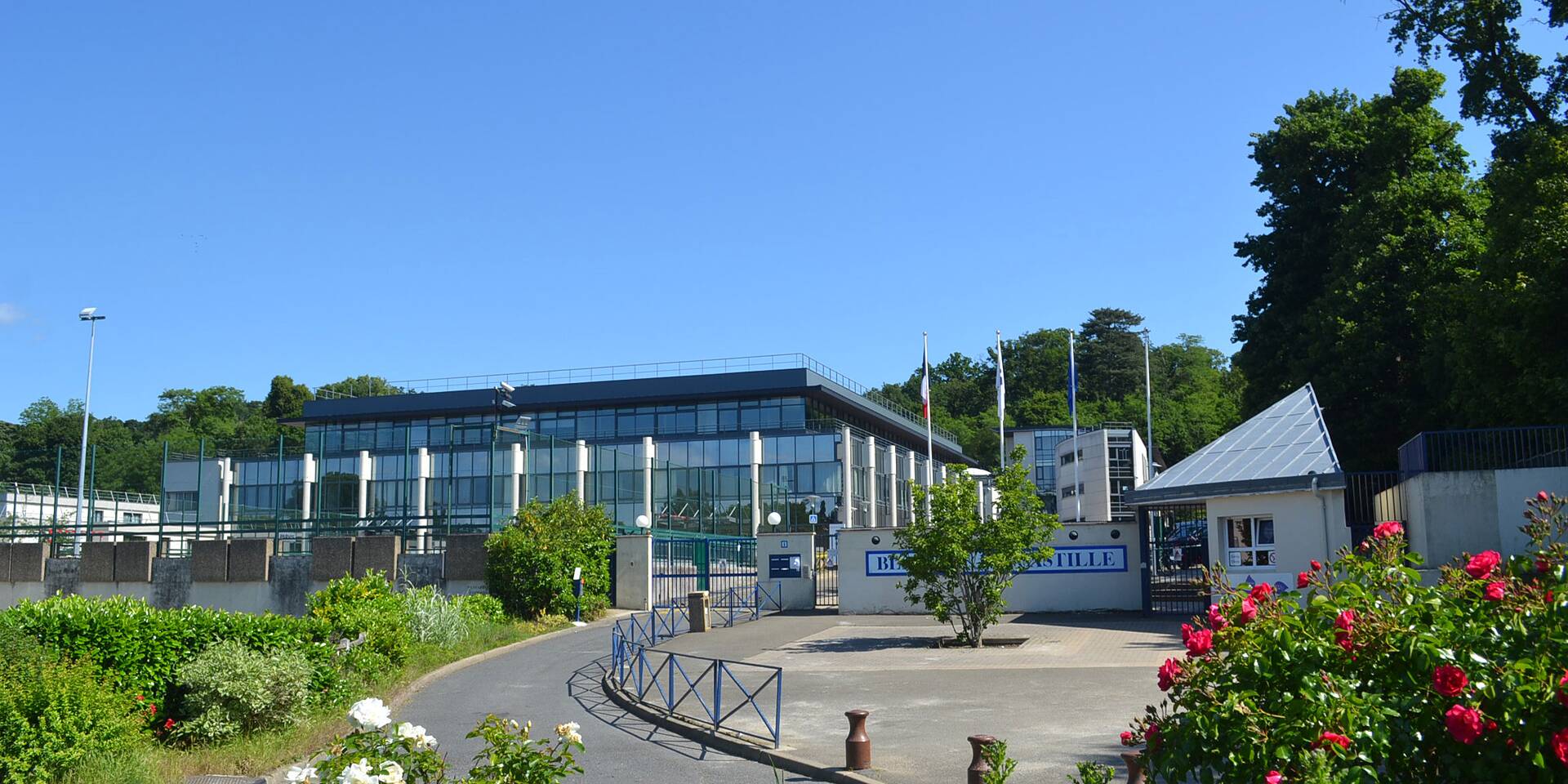 Lycée Blanche de Castille PASCHInitiative Lycée Blanche de Castille PASCHInitiative