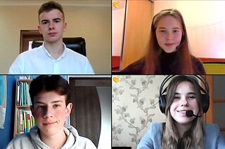 Finalisten und Finalistinnen © Goethe-Institut Kyjiw Bildschirmfoto der Finalisten und Finalistinnen in der Videokonferenz