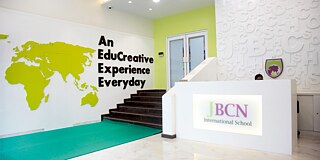 Eingangshalle der JBCN International School Borivali