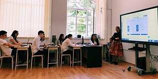 Unterricht an der Öffentlichen Schule Nr. 1 Akaki Tsereteli, Kutaissi