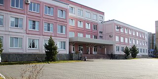 Gebäude des Gymnasiums Nr. 83
