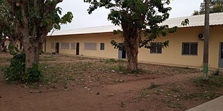 Gebäude des Lycée Municipal Djibo Sounkalo
