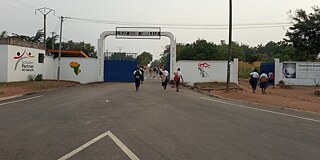 Gebäude des Lycée Municipal Djibo Sounkalo