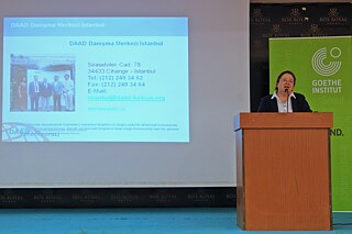 Dr. Nilgün Yüce, DAAD, Öykü Kılıc Vortrag: Wege nach Deutschland