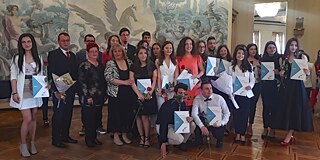 Abschlussklasse des Ezikova gimnasija Geo Milev Dobrich