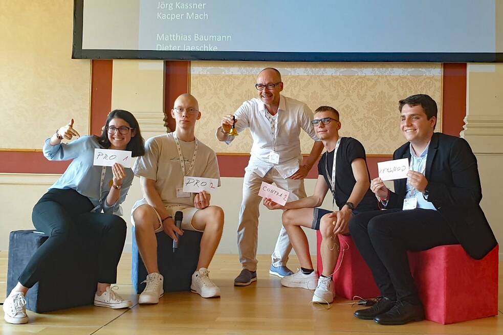 Gesprächsrunde mit PASCH-Alumni auf der IDT 2022 in Wien