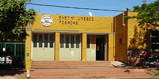 Gebäude der Escuela Provincial de Educación Técnica N° 1 Unesco
