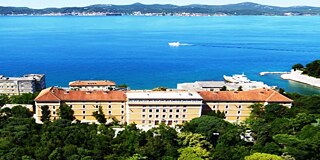 Gebäude des Gimnazija Vladimira Nazora