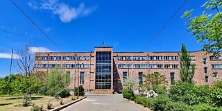 Gebäude des Jerewaner staatlichen geisteswissenschaftlichen Colleges