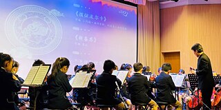 Schulensemble der School Affiliated to Shanghai Caoyang No. 2 High School