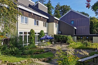 Das Bildungshaus „Zeppelin und Steinberg“
