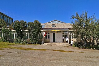 Gebäude der Hauptschule Nr.1 Tschambarak