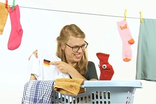 Deutsch mit Socke Folge 8 © WDR Deutsch mit Socke Folge 8