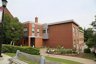 Gebäude der Toronto French School Junior School