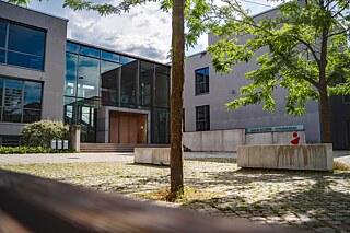 Gebäude des Julius-Echter-Gymnasiums