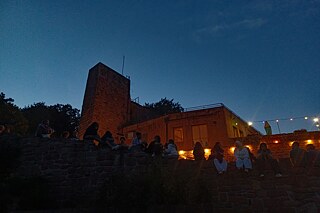 Eine Burg in romantischem Licht