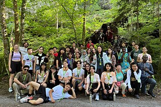 Gruppenfoto im Wald