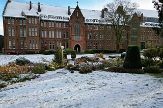 Gebäude der Heilig Hartinstituut Heverlee