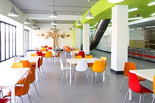 Mensa in der Ayb School
