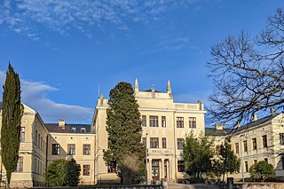 Gymnasium Fra Dominik Mandić Široki Brijeg