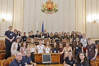 Schüler*innen des Natsionalna finansovo-stopanska gimnasija Sofia