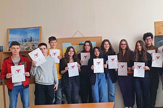 Diplomübergabe an der Nemsko uchiliste Erih Kestner Sofia