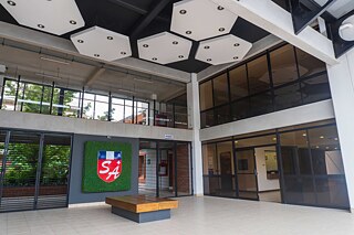 Colegio Suizo Americano Schulgebäude