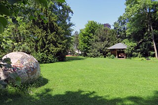 Park des Elisabeth-von-Thadden-Gymnasiums