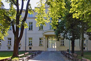 Gebäude des Debreceni Egyetem Kossuth Lajos Gyakorló Gimnáziuma és Általános Iskolája