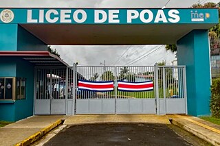Gebäude des Liceo de Poás