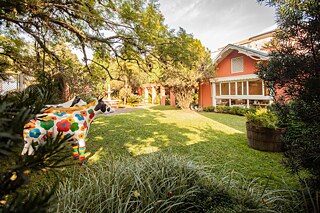 Gebäude und Garten des Colégio Província de São Pedro