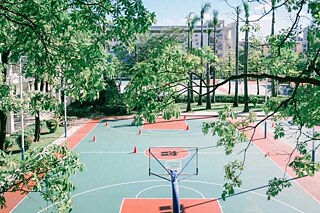 Gebäude der Zhongshan Huachen Experimental Secondary School