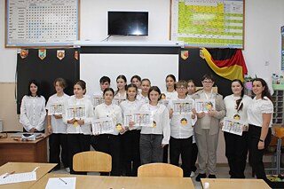 Schüler und Schülerinnen am Liceul Teoretic Nicolae Gogol