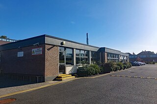  Coláistí Eoin agus Íosagáin, Schulgebäude