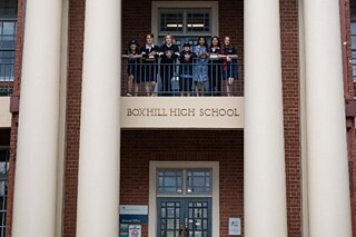 Gebäude der Box Hill High School