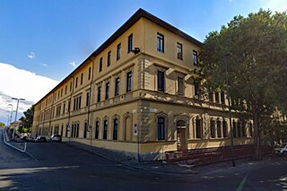 Gebäude des Liceo Statale Giovanni Pascoli