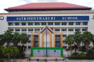 Schulgebäude der Satrinonthaburi School