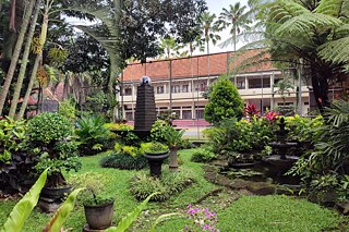 Garten der SMA Negeri 5 Malang