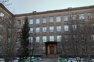 Gebäude des Akademischen Lyzeums Nr. 31 in Saporischschja