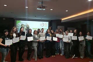 Schülerinnen und Schüler der T.-H.-Schewtschenko-Lyzeum in Uschhorod