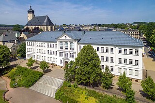 Gebäude des Gymnasiums Marienberg