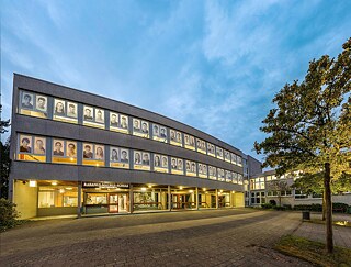 Eine Aufnahme des Gebäudes mit dem Fischaugeneffekt