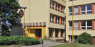 Gebäude des Gymnasiums Havířov