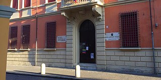 Gebäude des Liceo Ginnasio Statale G. Cevolani