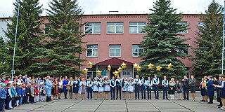 Gebäude der St. Lorenz Schule Korneevka