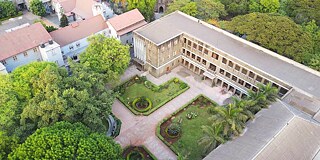 Gebäude der St. Vincent's High School &  Junior College