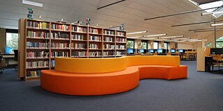 Ein Mediathekraum des Hofstad Lyceums