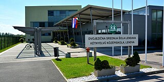 Zweisprachige Mittelschule Lendava Schulgebäude
