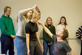 Die Improvisationstheatergruppe bei den Proben © Goethe-Institut Dänemark, Foto: Gina-Josefine Fischer Die Improvisationstheatergruppe bei den Proben