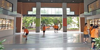 Gebäude der Taichung Municipal Hui-wen High School